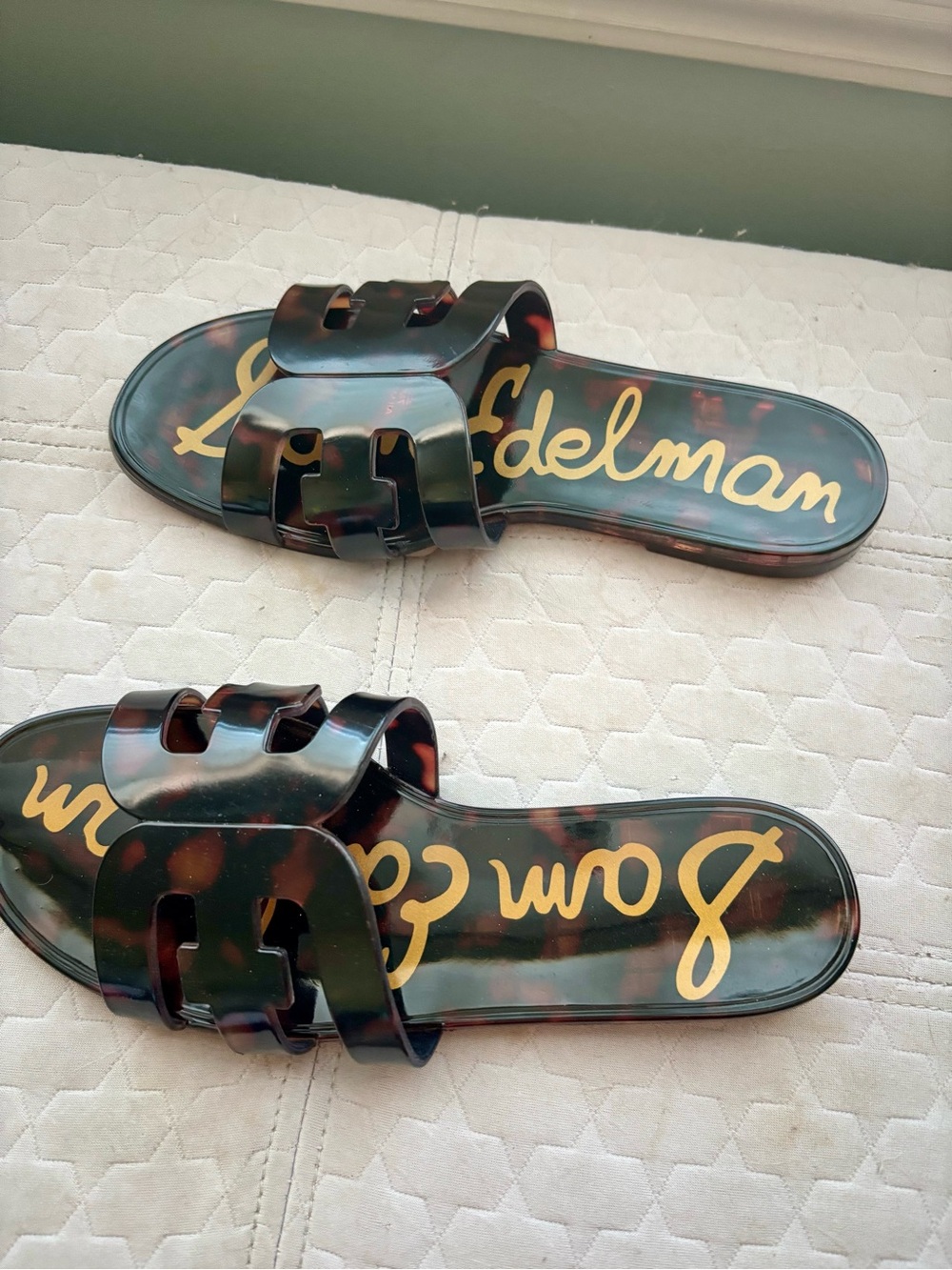 Sam Edelman Tortoise Gloss Slide Sandals in Brown and Black